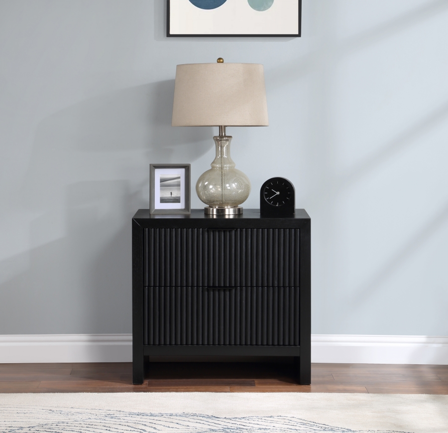 Fairfax Solid Wood And Oak Veneer Nightstand