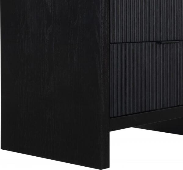 Fairfax Solid Wood And Oak Veneer Nightstand