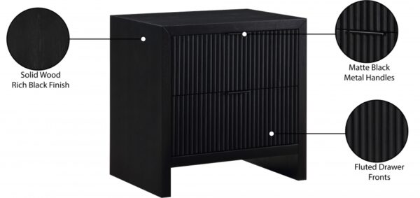 Fairfax Solid Wood And Oak Veneer Nightstand