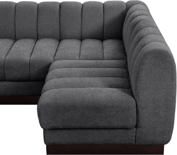 Quinn 133" Chenille Fabric Upholstered 5pc. Modular Sectional