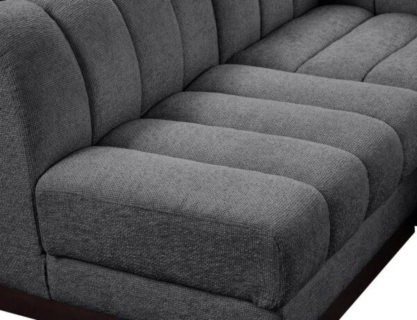Quinn 133" Chenille Fabric Upholstered 5pc. Modular Sectional