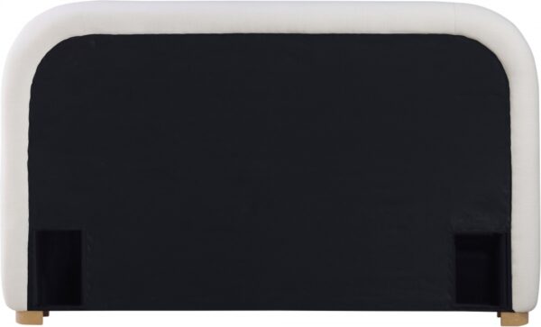 Vaughn Linen Textured Fabric Upholstered Bed
