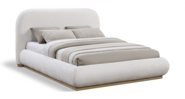 Vaughn Chenille Fabric Upholstered Bed