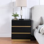 Zaylan Oak Veneer Night Stand