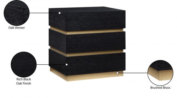 Zaylan Oak Veneer Night Stand