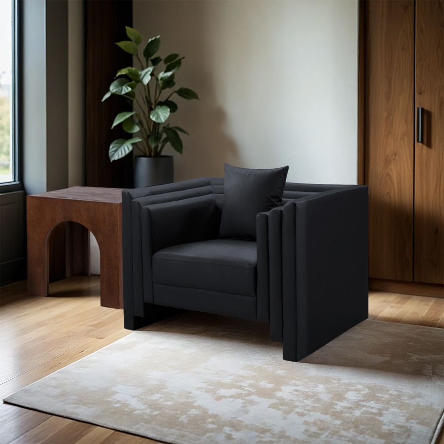 Everett Vegan Leather Upholstered Chair