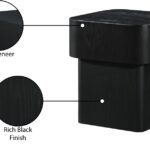 Oakmont Oak Veneer End / Side Table