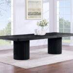 Belinda 96" - 144" Solid Wood And Oak Veneer Extendable Dining Table