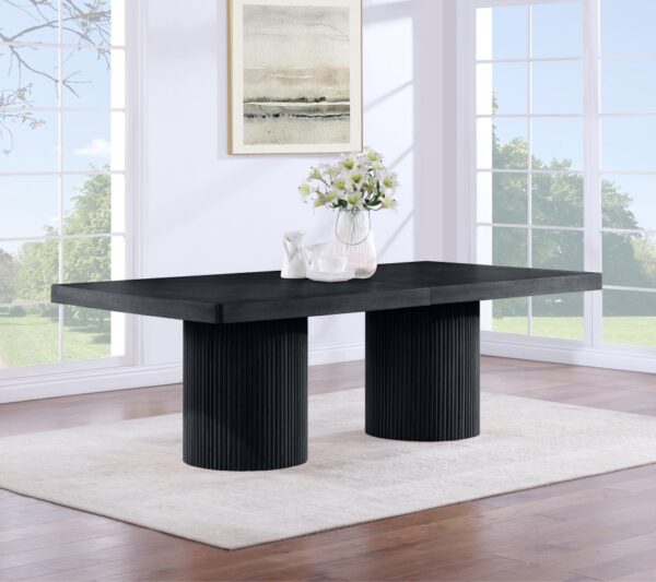 Belinda 96" - 144" Solid Wood And Oak Veneer Extendable Dining Table