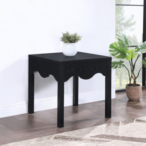 Fiora Oak Veneer End / Side Table