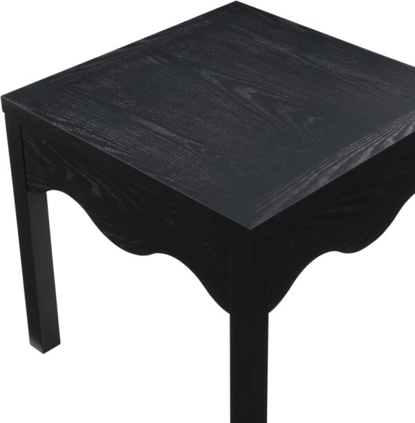 Fiora Oak Veneer End / Side Table