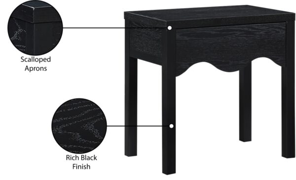 Fiora Oak Veneer Night Stand