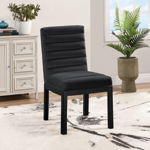 Evelyn Velvet Upholstered Dining Chair