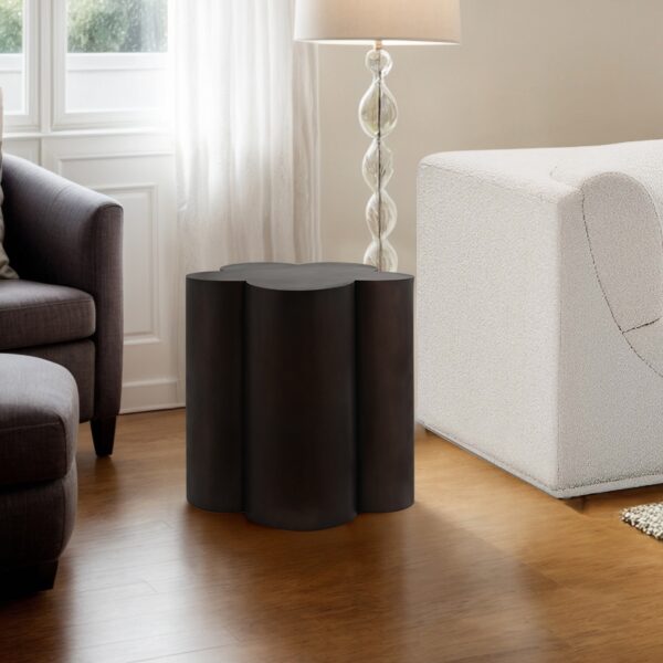 Lucky Iron End / Side Table
