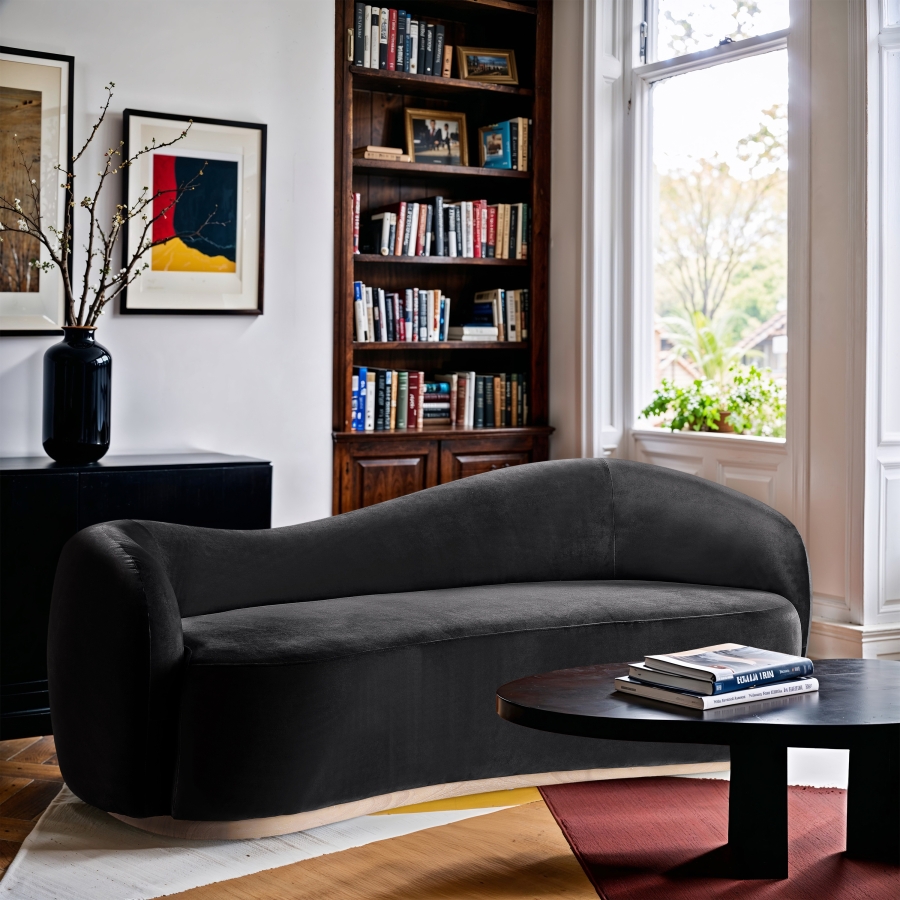Gustavo 92.5" Velvet Upholstered Upholstered Sofa