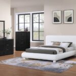 Astrid Solid Wood And Oak Veneer Nightstand