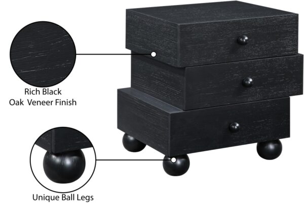 Askew Oak Veneer Nightstand