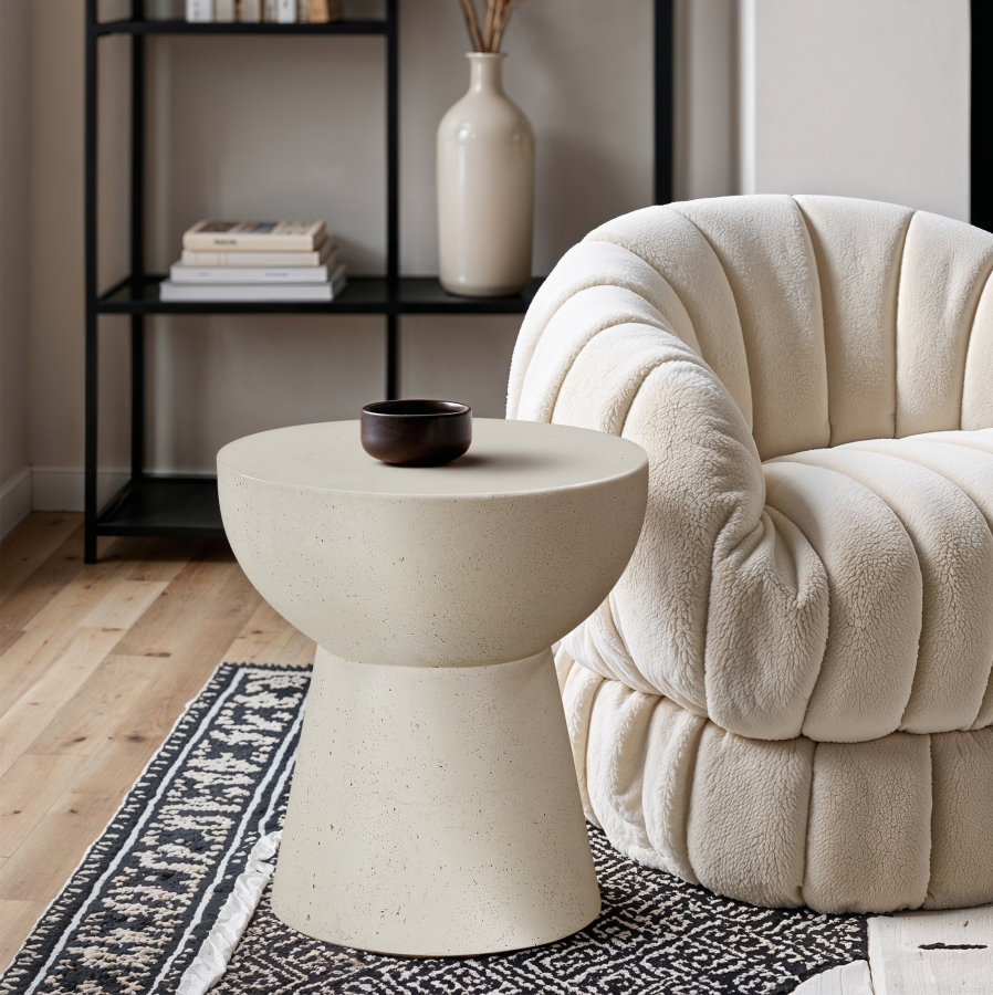 Avaya Concrete And Fiberglass Indoor / Outdoor Patio End Table