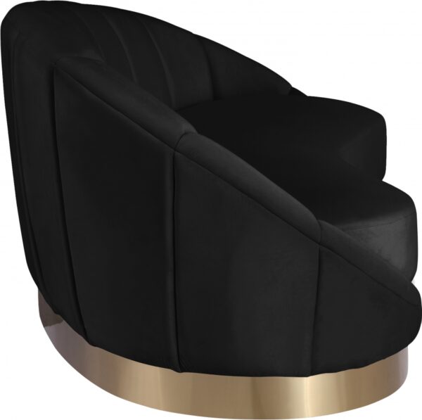 Shelly Velvet Upholstered Chaise