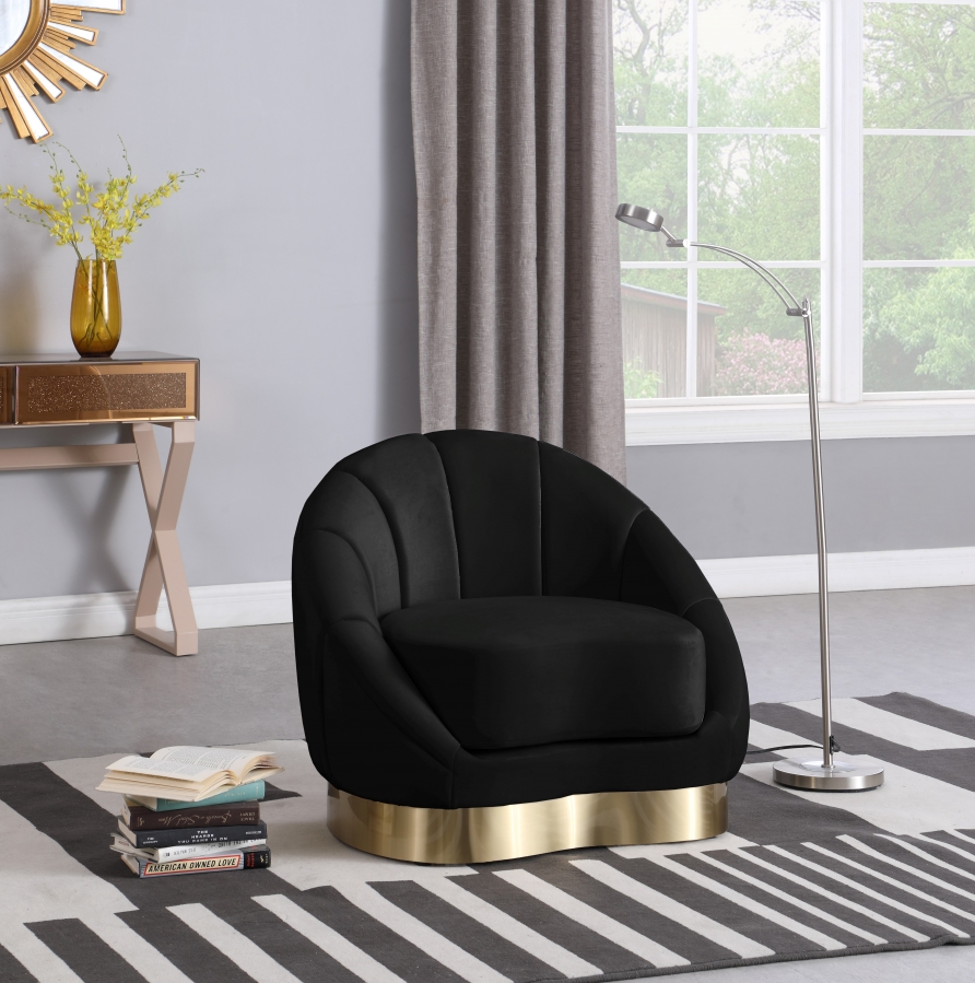 Shelly Velvet Upholstered Chair
