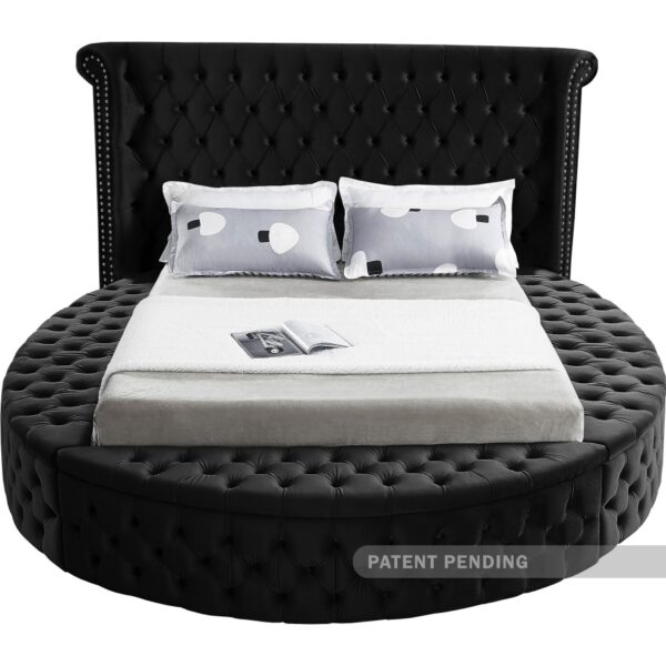 Luxus Velvet Upholstered Bed