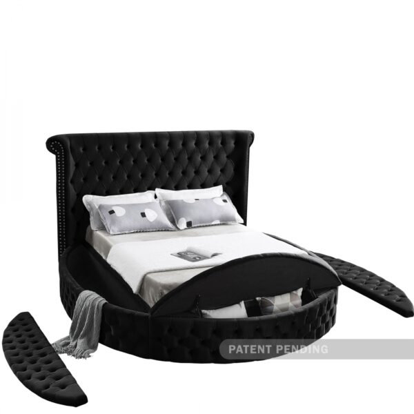 Luxus Velvet Upholstered Bed