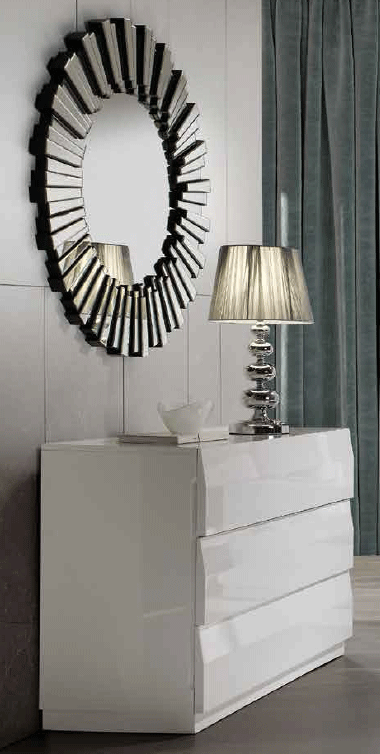 C-152 White Dresser & E-100 Mirror Gallery 2