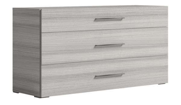 Mia Dresser