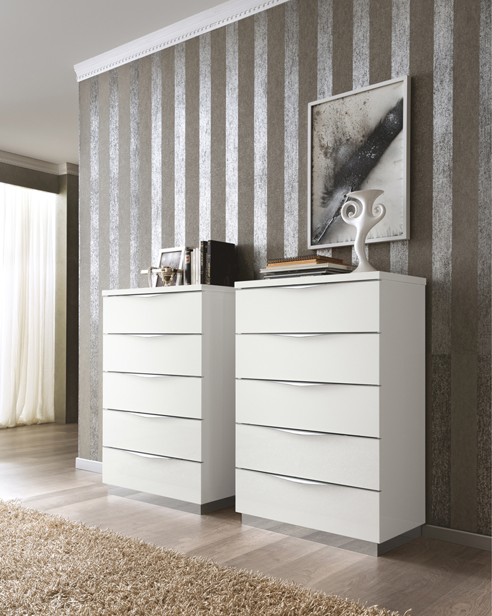 Onda Chest White Gallery 1