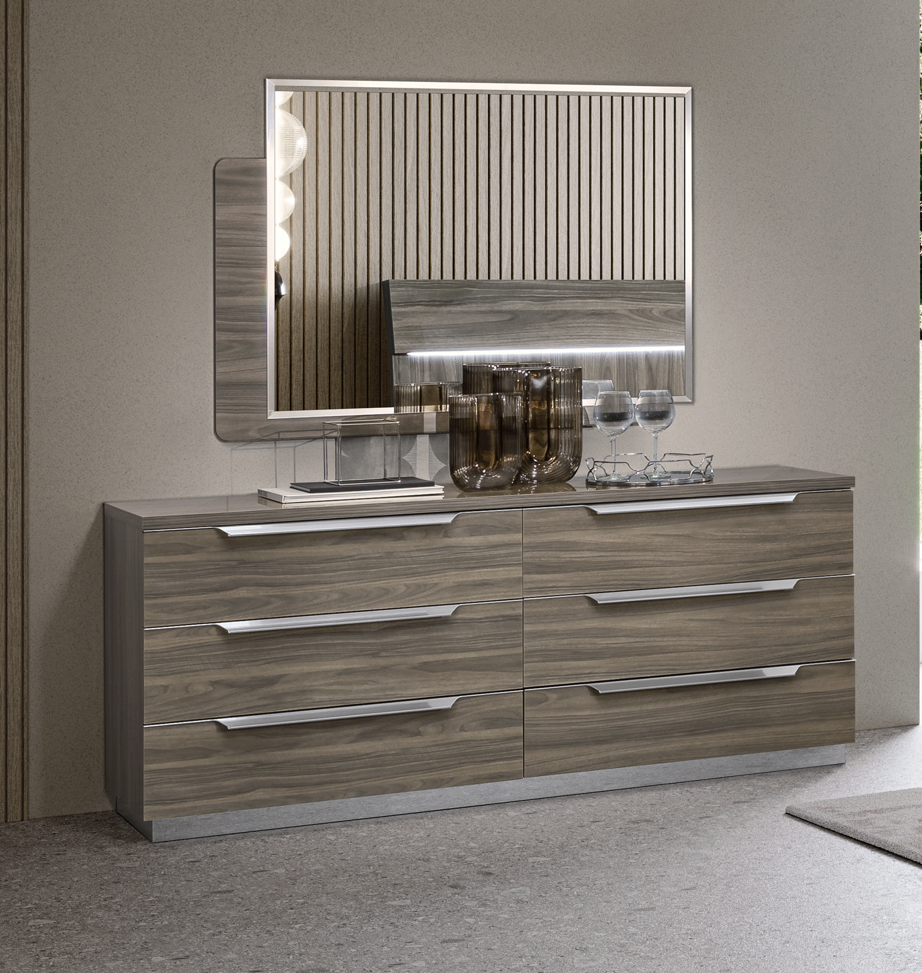 Kroma mirror GREY Gallery 1