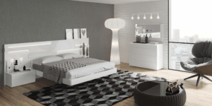Sara Bedroom Gallery 1