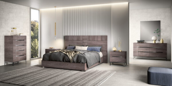 Viola Bedroom Gallery 1