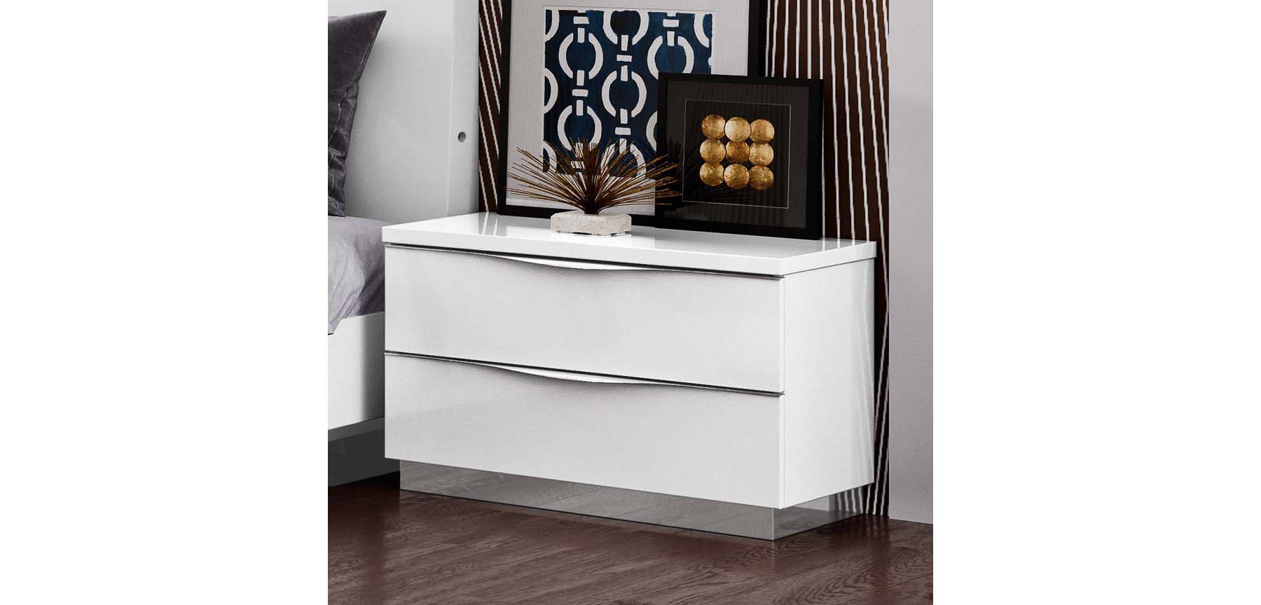 Onda White MAXI Nightstand Gallery 1