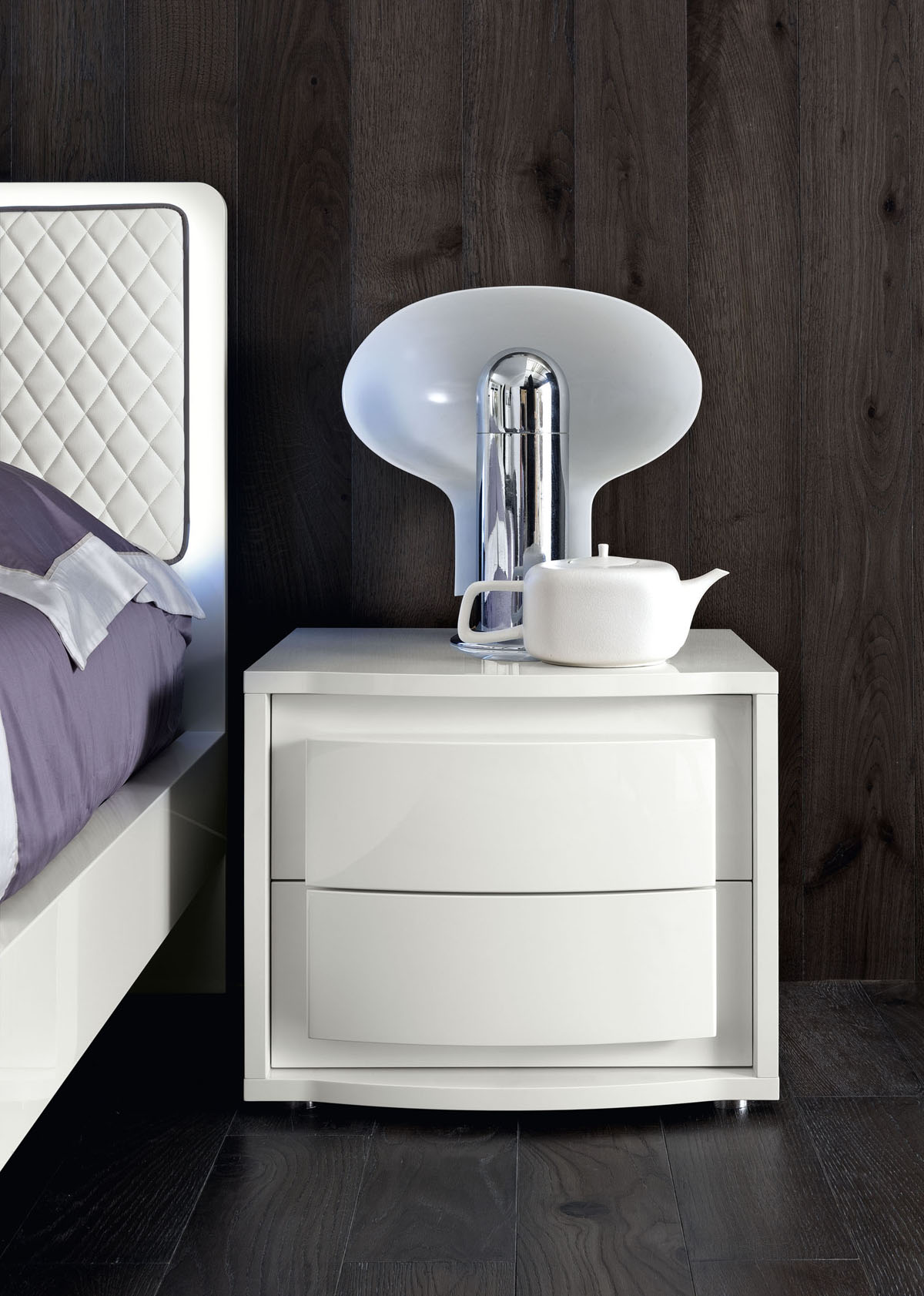 Dama Bianca Nightstand Gallery 1