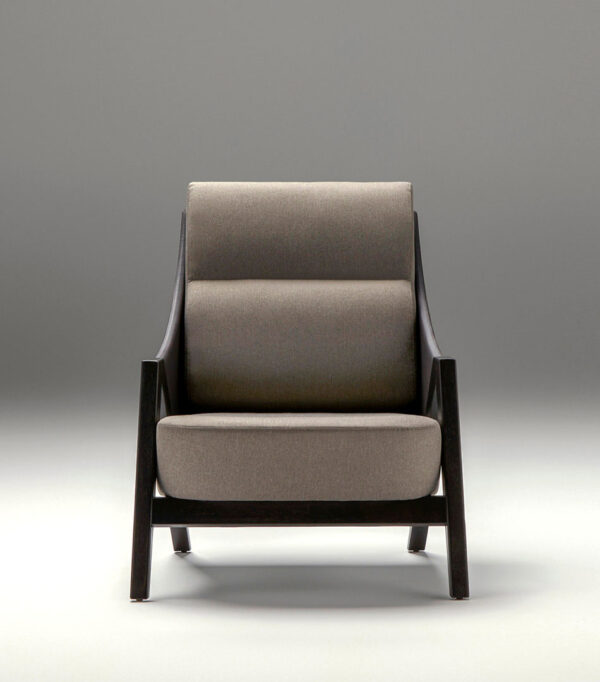 Falcon armchair Gallery 1