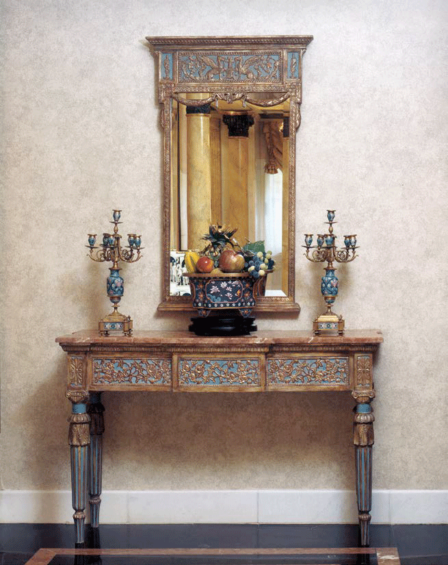 Entrance consoles Gallery 1