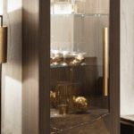 Essenza 1 Door Vitrine Gallery 1