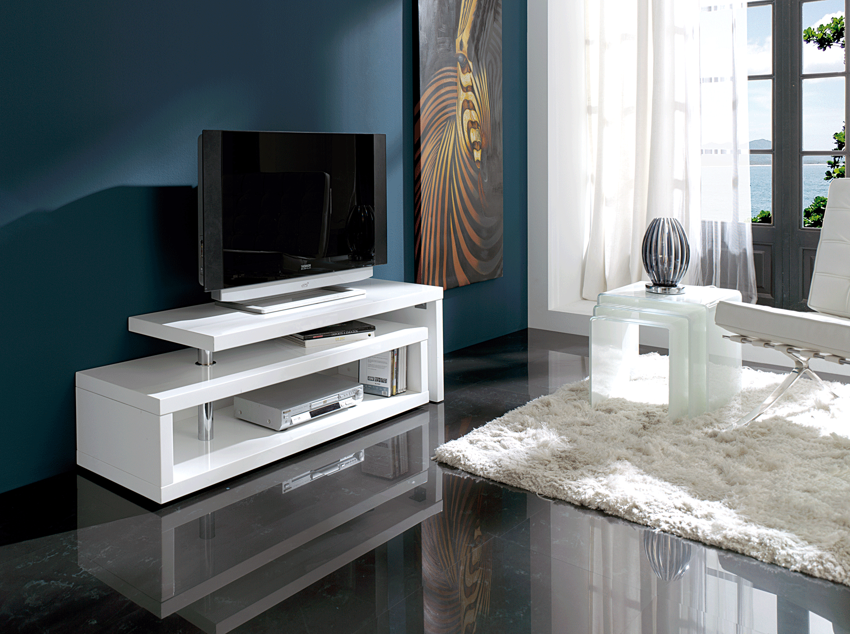 TV-600 Gallery 1