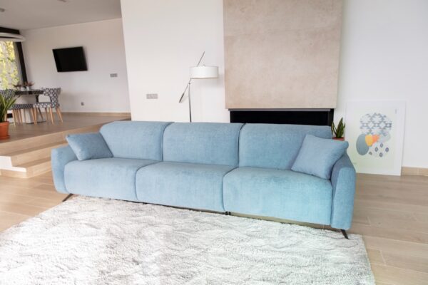 Baltia Gallery 2