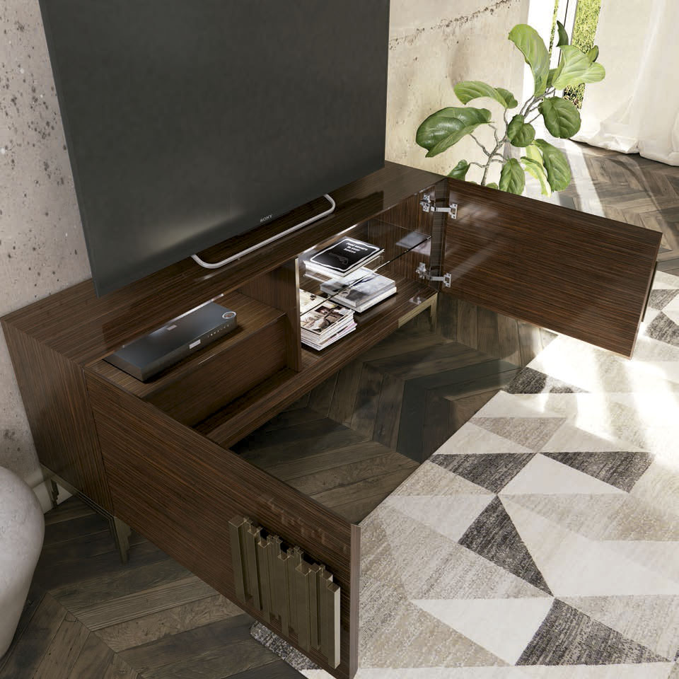 TVII.05 TV COMPACT Gallery 1