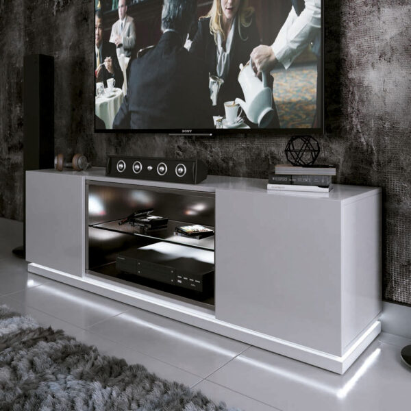 TVII.01 TV COMPACT Gallery 1