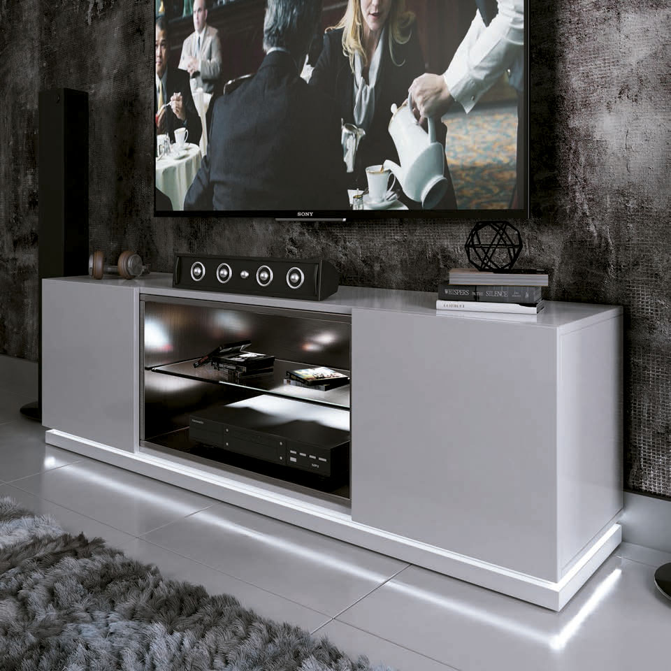 TVII.01 TV COMPACT Gallery 1