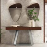 R07 Console Table