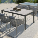 Cleo Table
