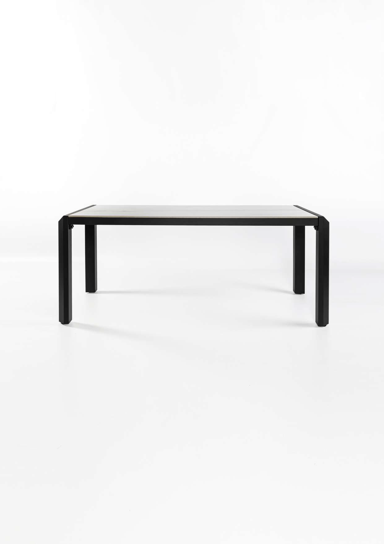 Infinity Table Gallery 1