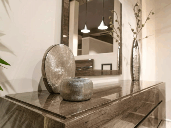 Medea Night Additional Items Gallery 2