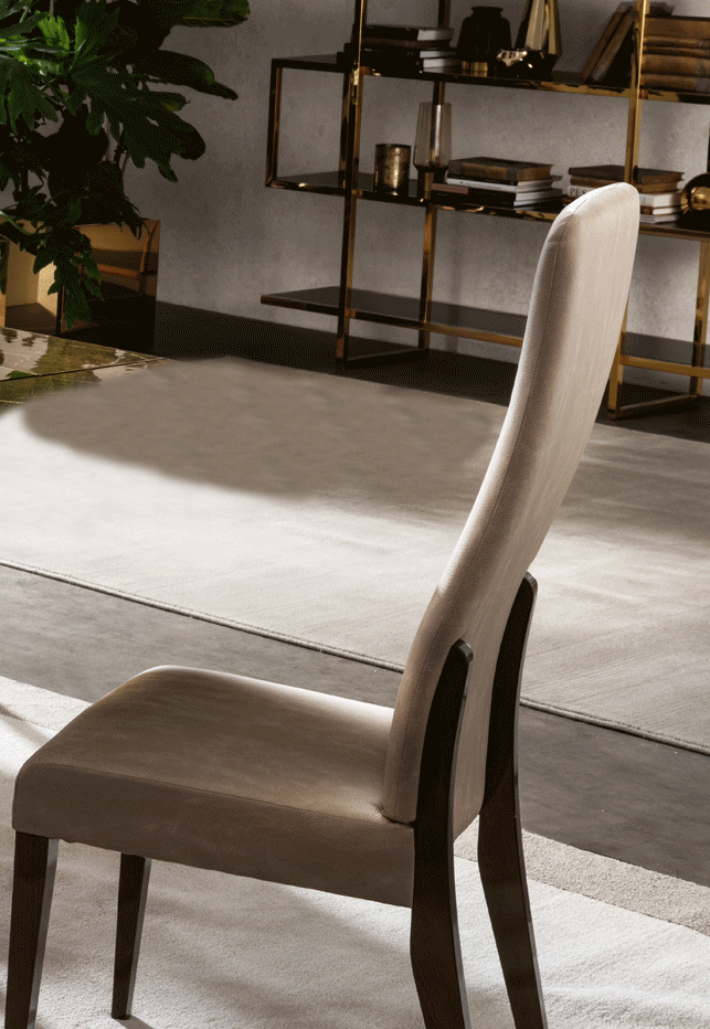 Essenza chair Gallery 1