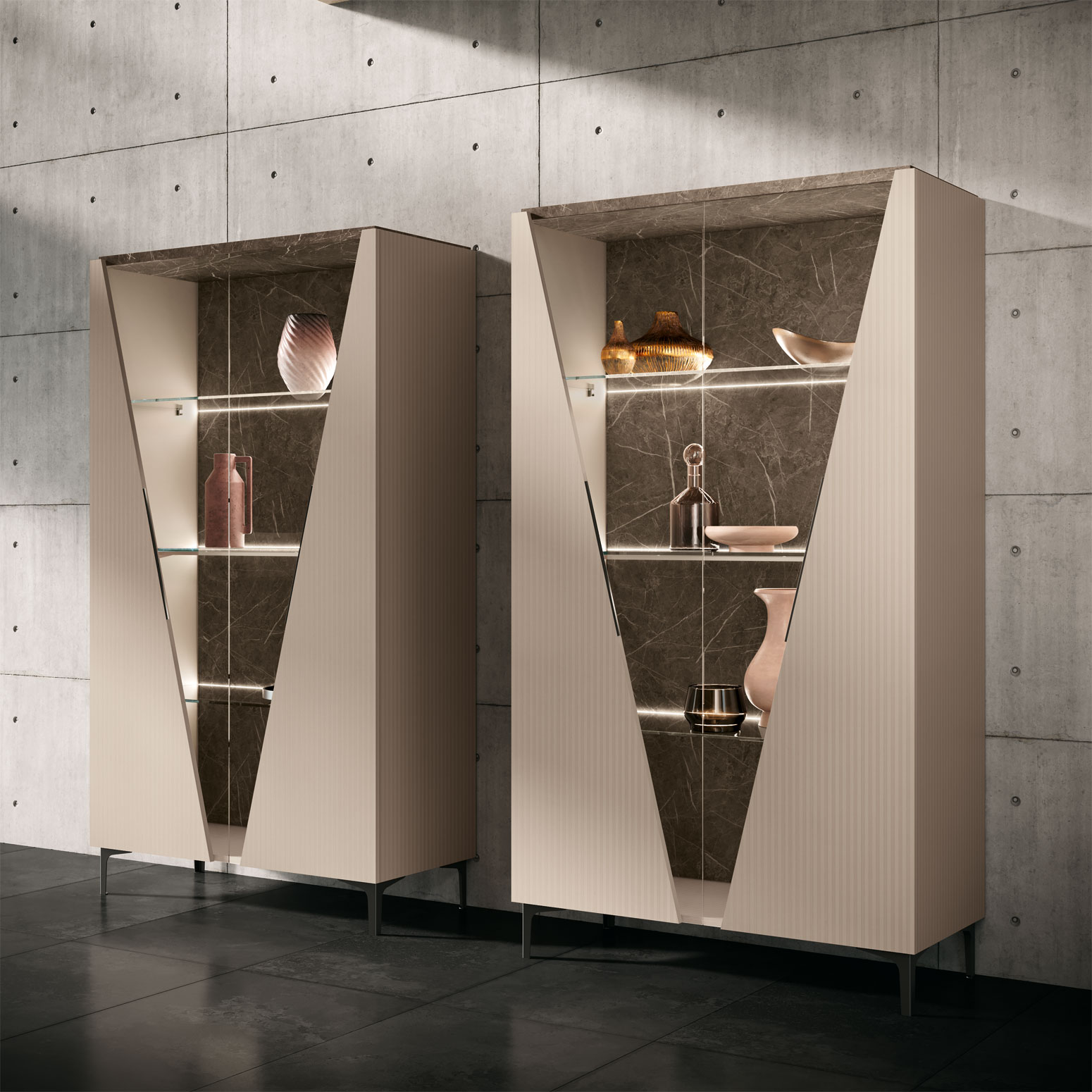 Fidia 2 Door Vitrine Gallery 1