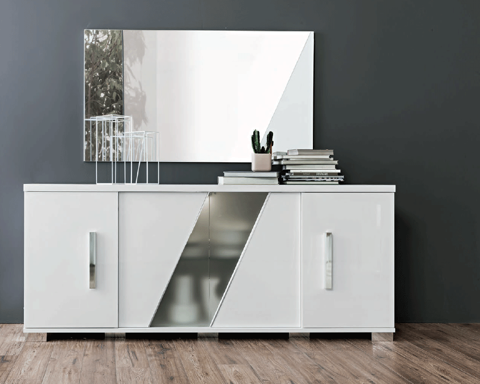Lisa 4 Door Buffet w/Mirror Gallery 1