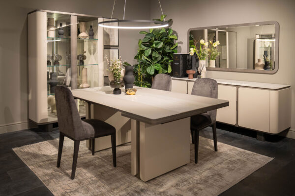 Perla Dining room